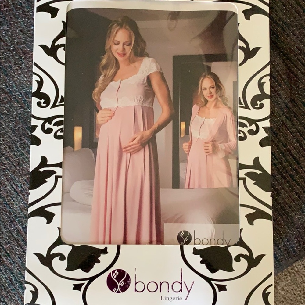 Maternity night gown